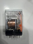 Veris VMD1B-F24A-02A / VMD1BF24A02A (new In Box). Fixed Price $18.99.