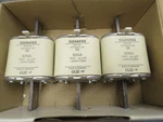 Siemens 3NA3-365 Fuse 500A Lot Of 3!. Fixed Price $79.99.