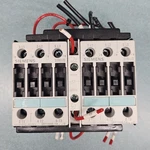 Siemens PA66-GF25FR, 3RT1026-1A, M4-35X60, Contactor Block With. Fixed Price $50.00.