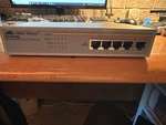 Allied Telesyn AT-FS705L 10BASE-T / 100BASE-TX Port Fast Ethernet Switch. Fixed Price $12.99.