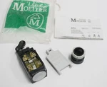 Klockner Moeller AT0-11-S-I AC-15, IP65 270598 340B H8. Fixed Price $59.99.