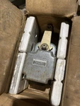 Allen-bradley 801-ASH26X Roller Lever Limit Switch 2NO 2NC Bulletin. Fixed Price $200.00.